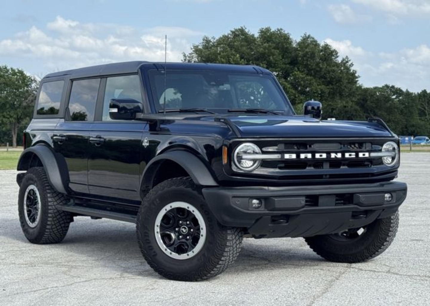 2021 Ford Bronco Outer Banks Advanced 4x4's photo