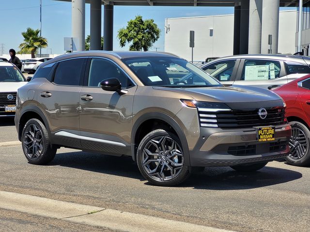 New 2026 Nissan Kicks SR