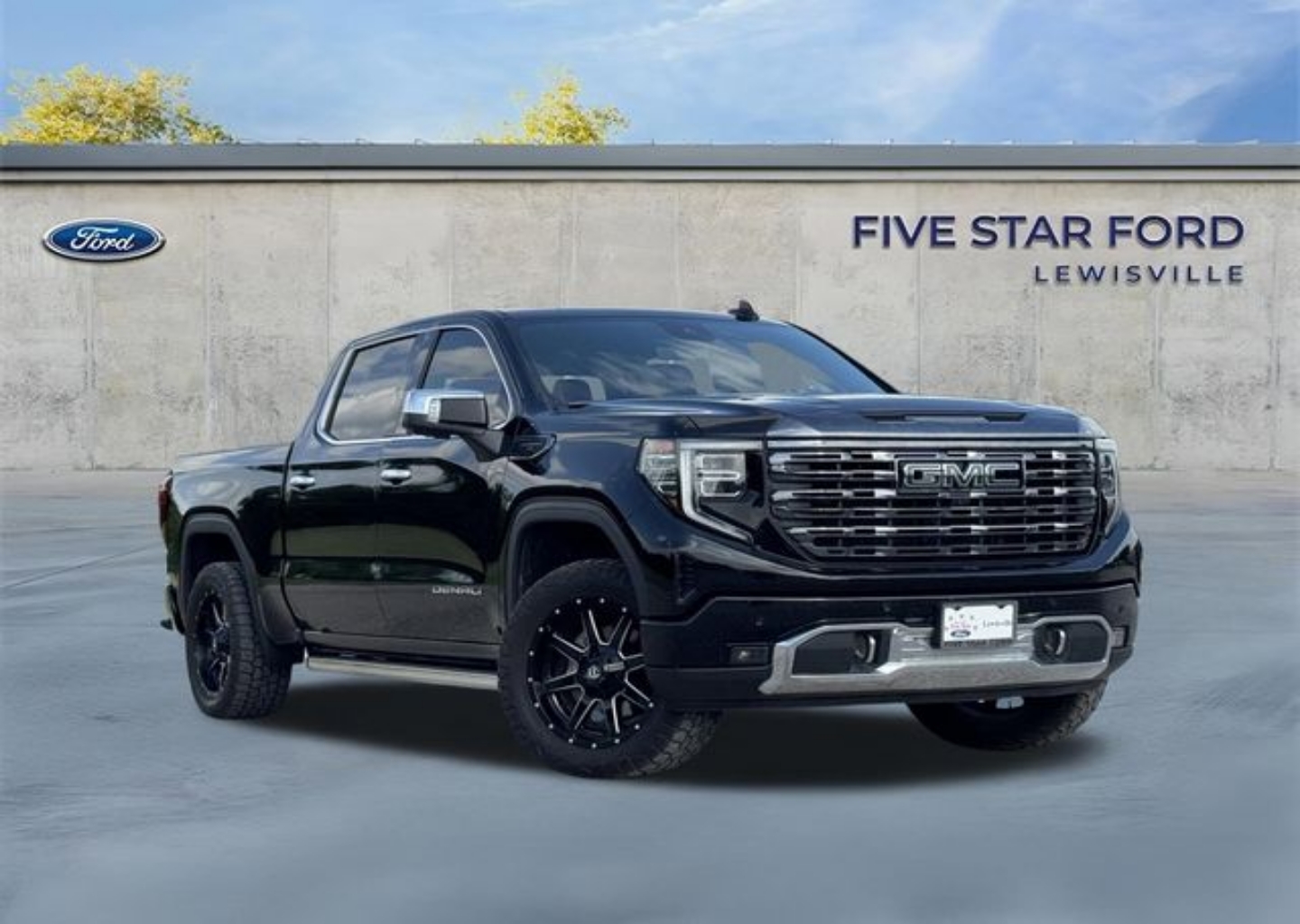 2023 GMC Sierra 4WD Crew Cab Short Box Denali Ultimate's photo