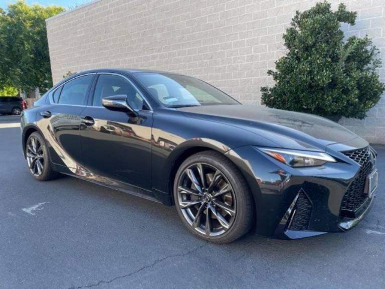 2025 Lexus IS 300