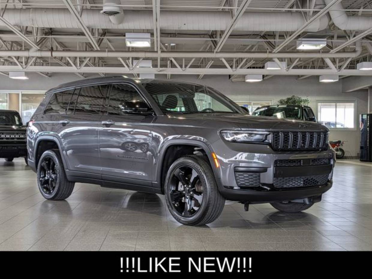 2025 Jeep Grand Cherokee L Altitude X 4x4's photo