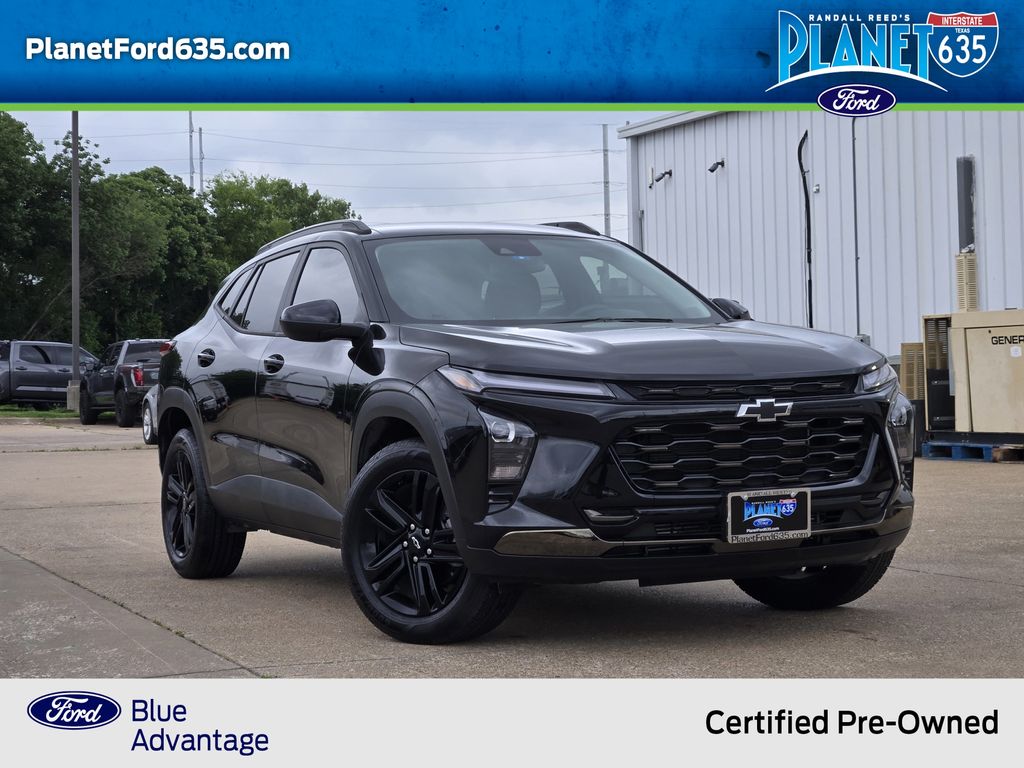 2025 Chevrolet Trax Activ's photo