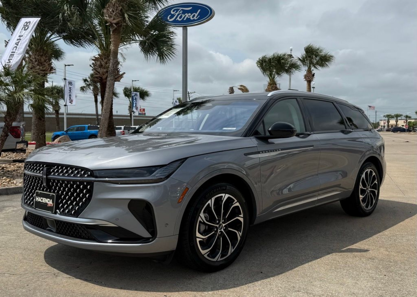 2024 Lincoln Nautilus Reserve AWD's photo