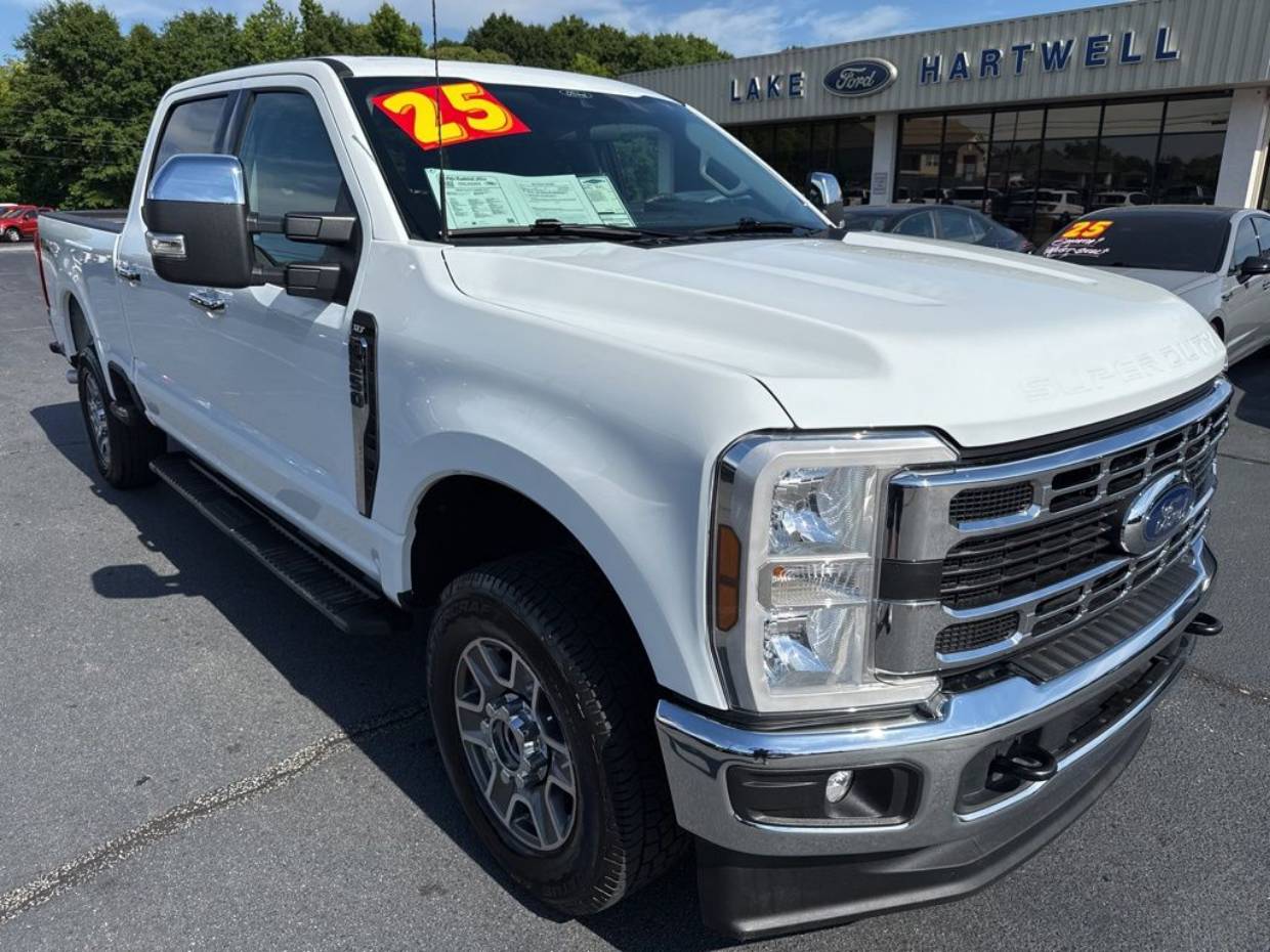2025 Ford F-250 XLT 4x4 Crew Cab 6-3/4' Box's photo