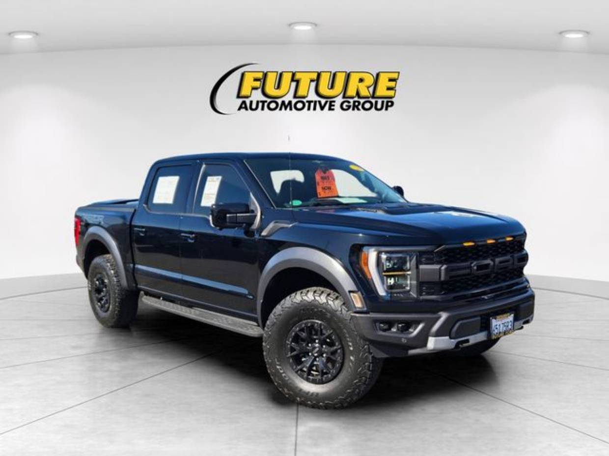 2023 Ford F-150 Raptor 4x4 SuperCrew 5-1/2 Box's photo