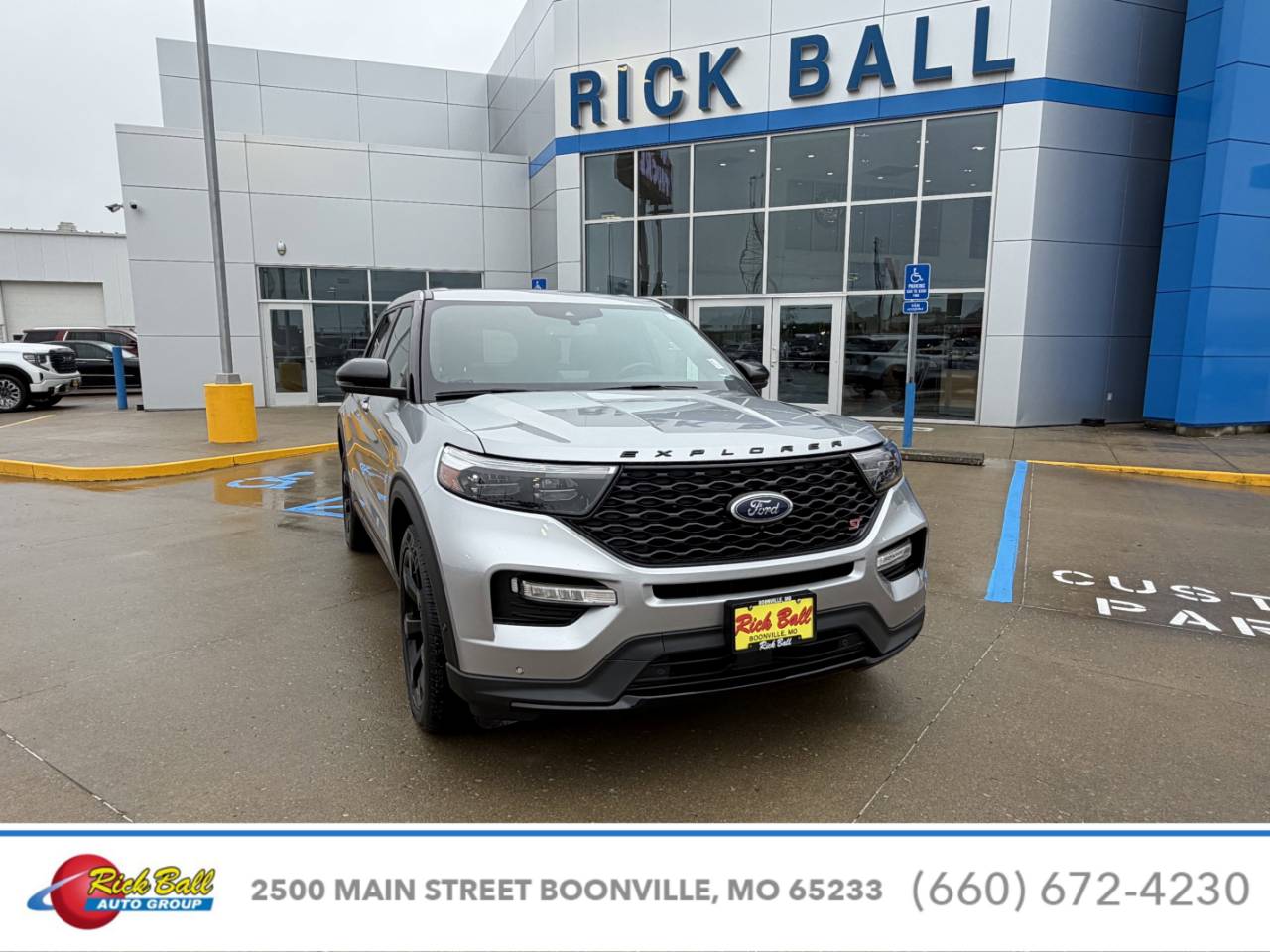 2021 Ford Explorer ST 4WD's photo