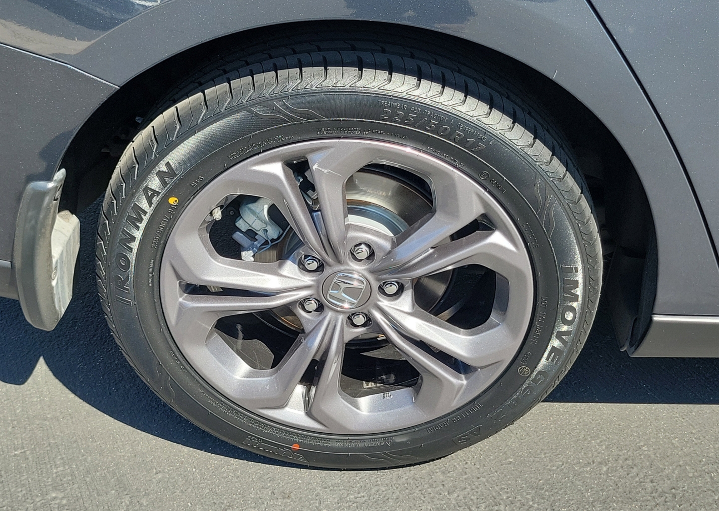 2023 Honda Accord EX - Photo 7