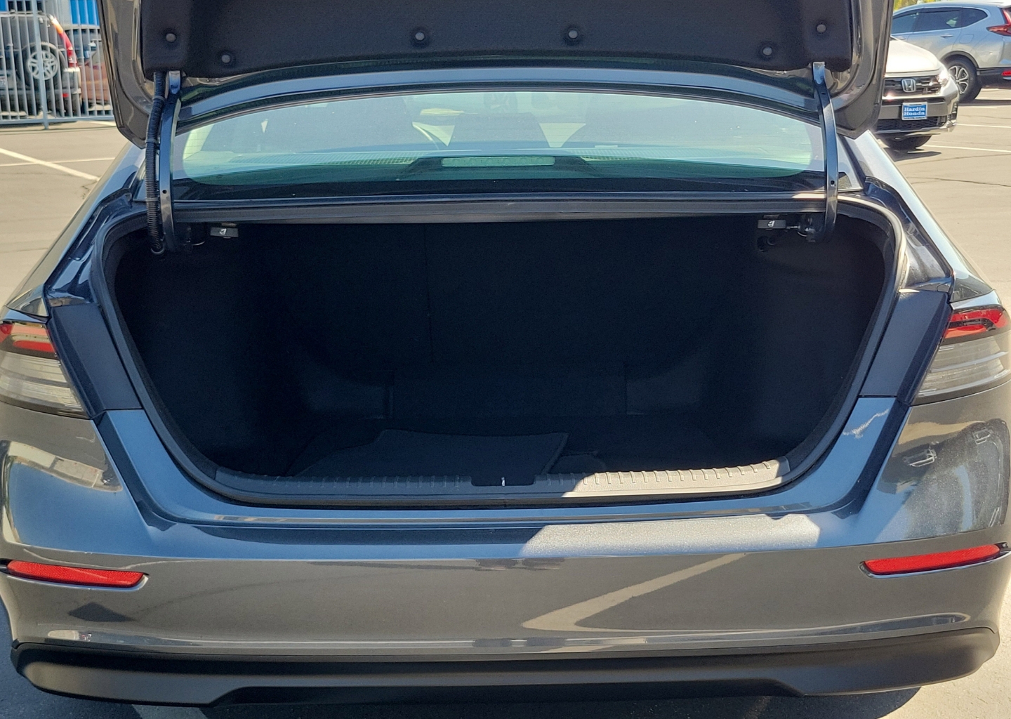 2023 Honda Accord EX - Photo 9