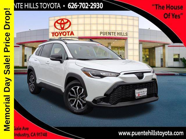 2025 Toyota Corolla Cross Hybrid SE