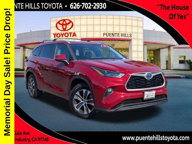 2023 Toyota Highlander Hybrid XLE