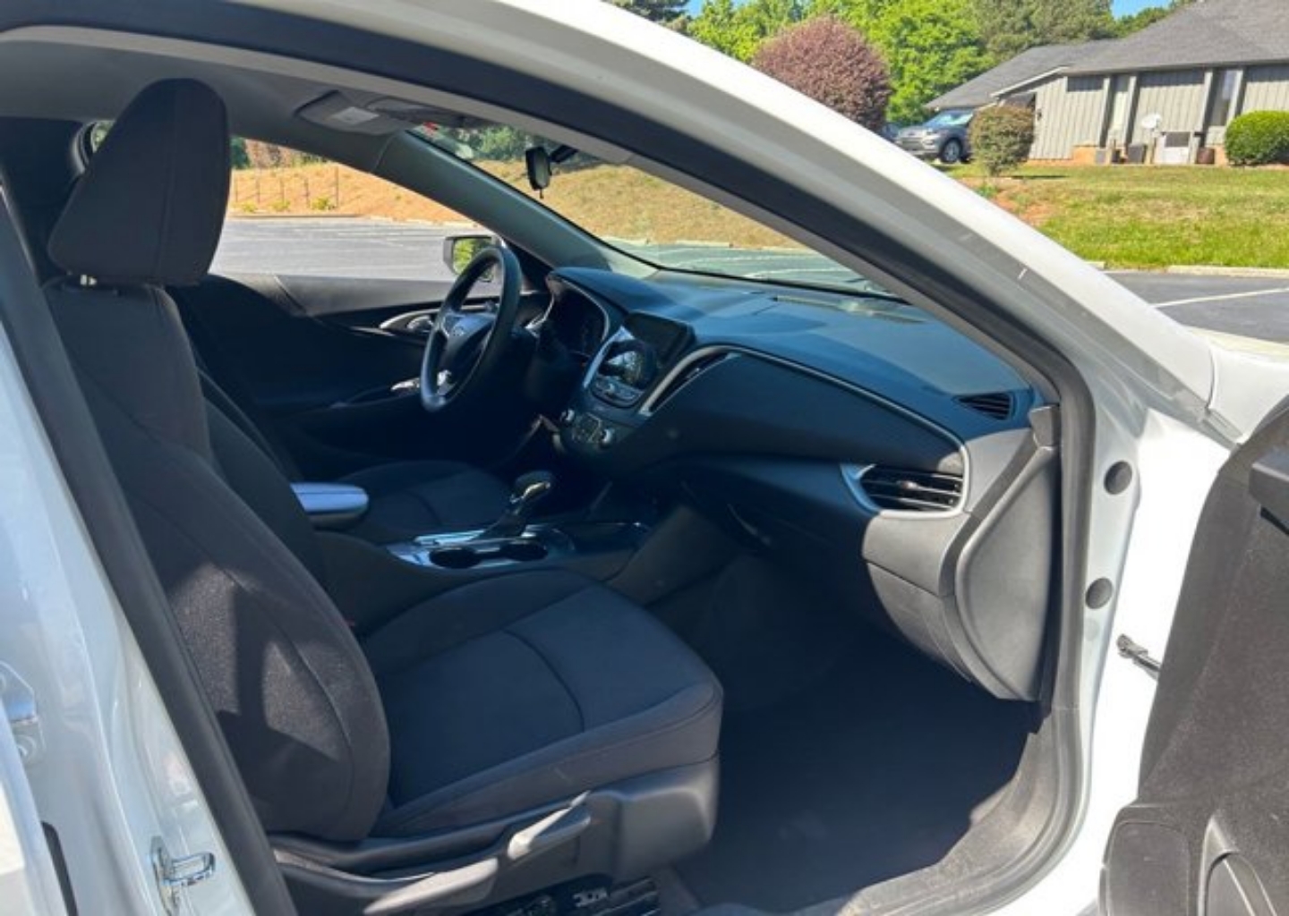 2024 Chevrolet Malibu 1LT - Photo 33