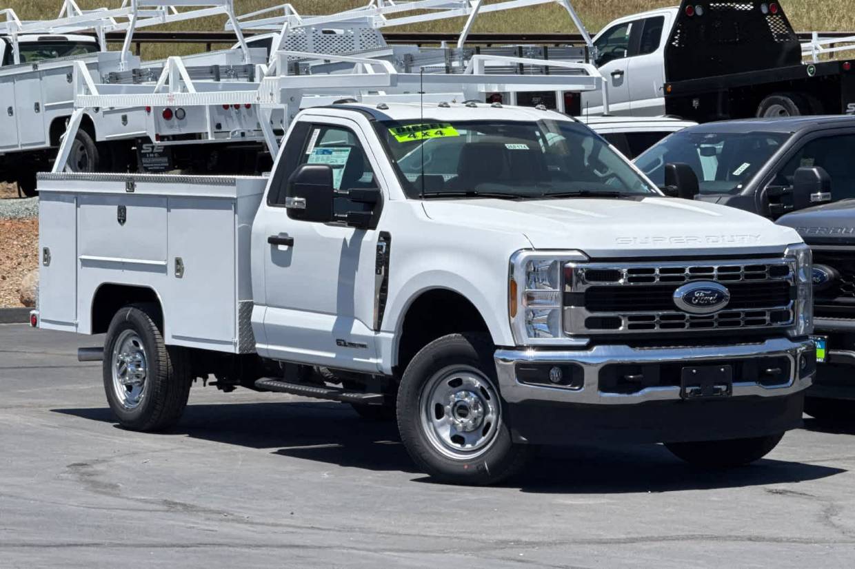 2026 Ford F-350 XL 4x4 Regular Cab 145-In SRW's photo