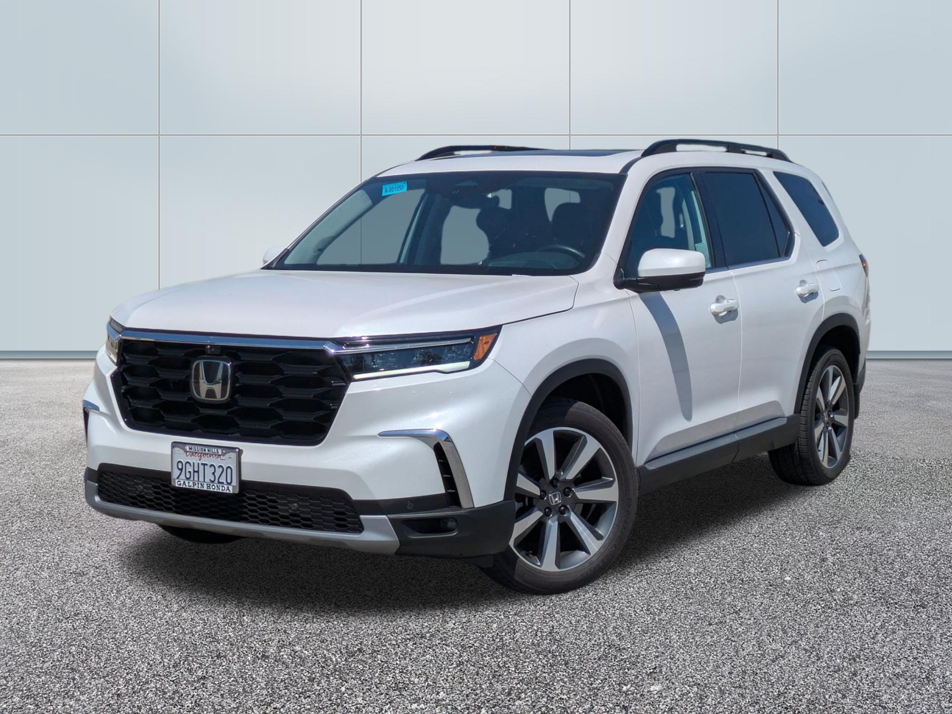 2023 Honda Pilot Elite AWD's photo