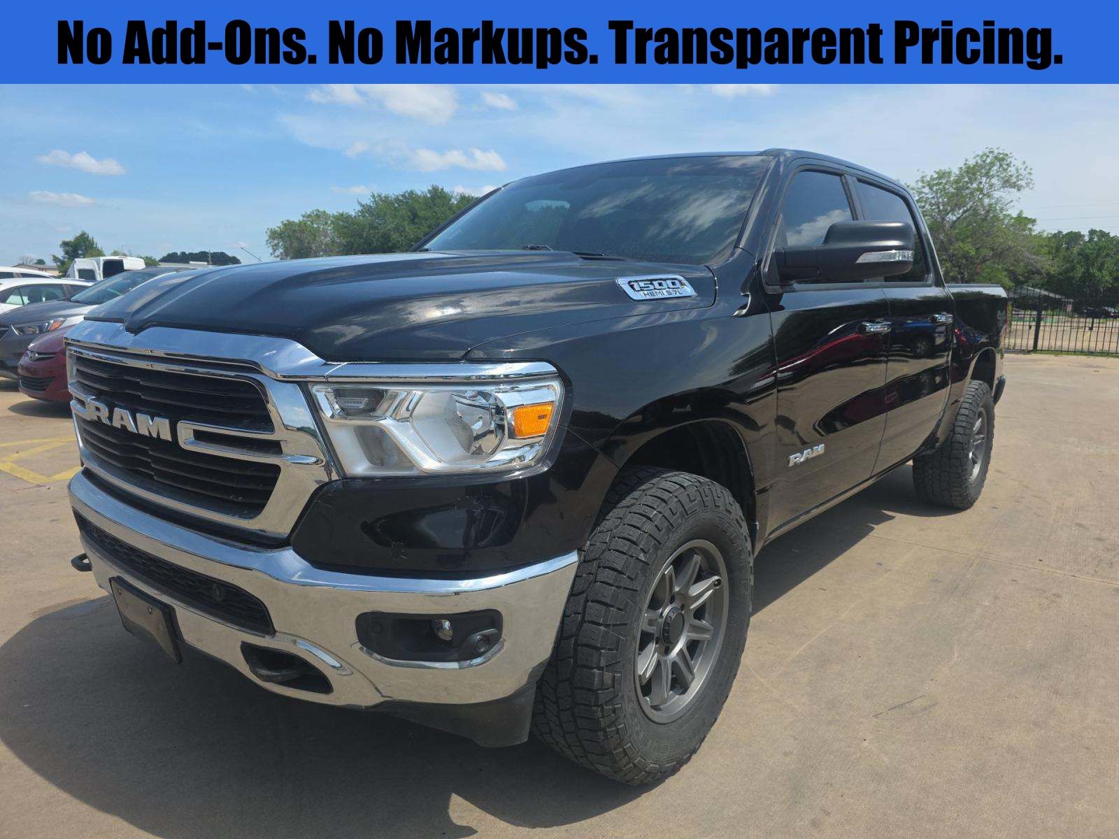 2020 RAM 1500 Big Horn/Lone Star 4x4 Crew Cab 5'7's photo