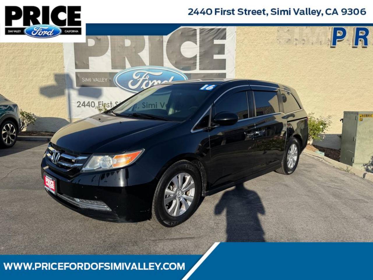 2016 Honda Odyssey SE's photo