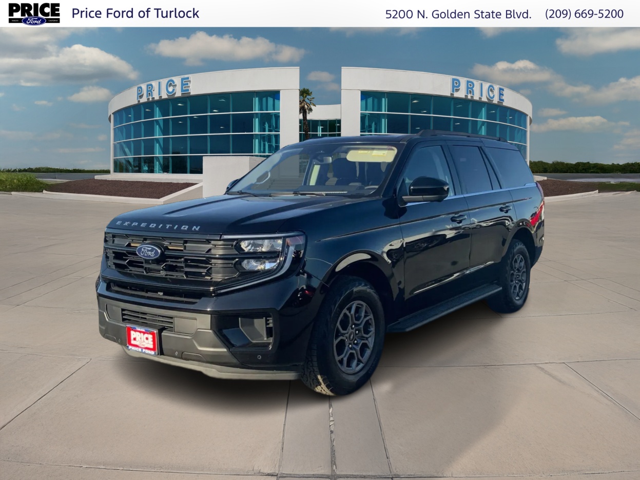 Used 2025 Ford Expedition Active