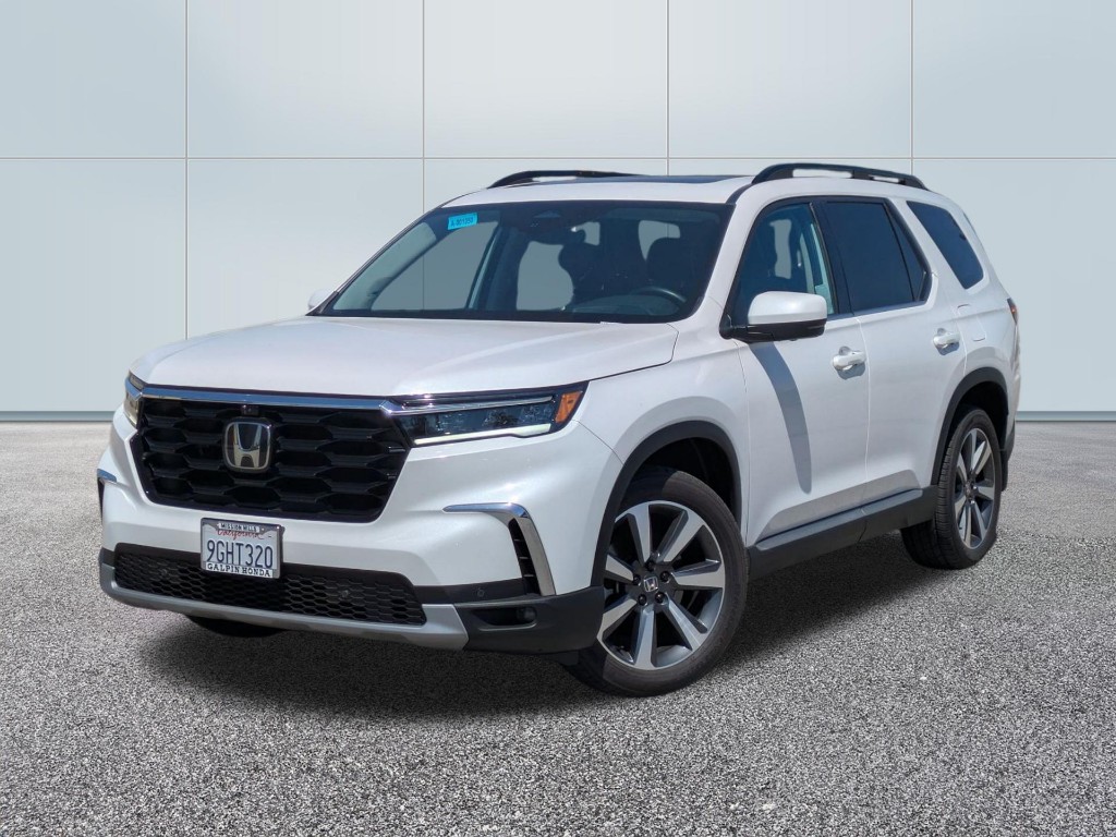 2023 Honda Pilot AWD Elite