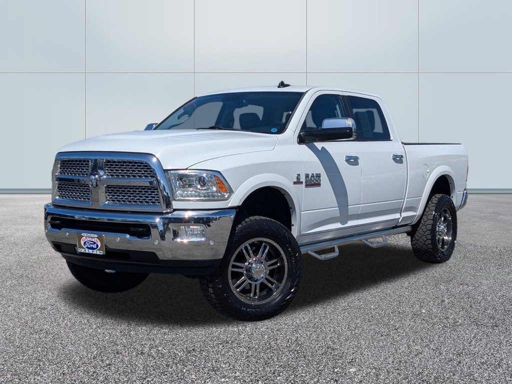 2017 RAM 2500 Laramie Crew Cab 4X4 64