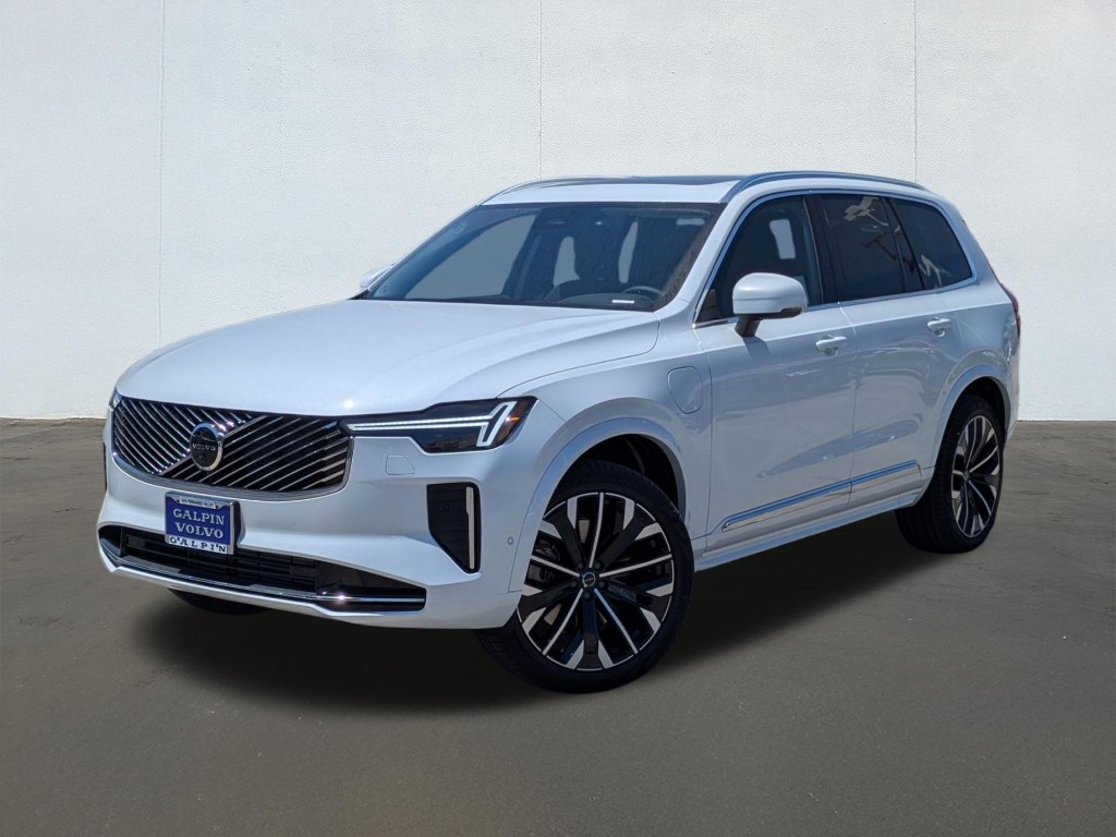2026 Volvo XC90 Recharge Plug-In Hybrid Plus, T8 AWD, Electric/Gasoline, Bright, 7 Seats