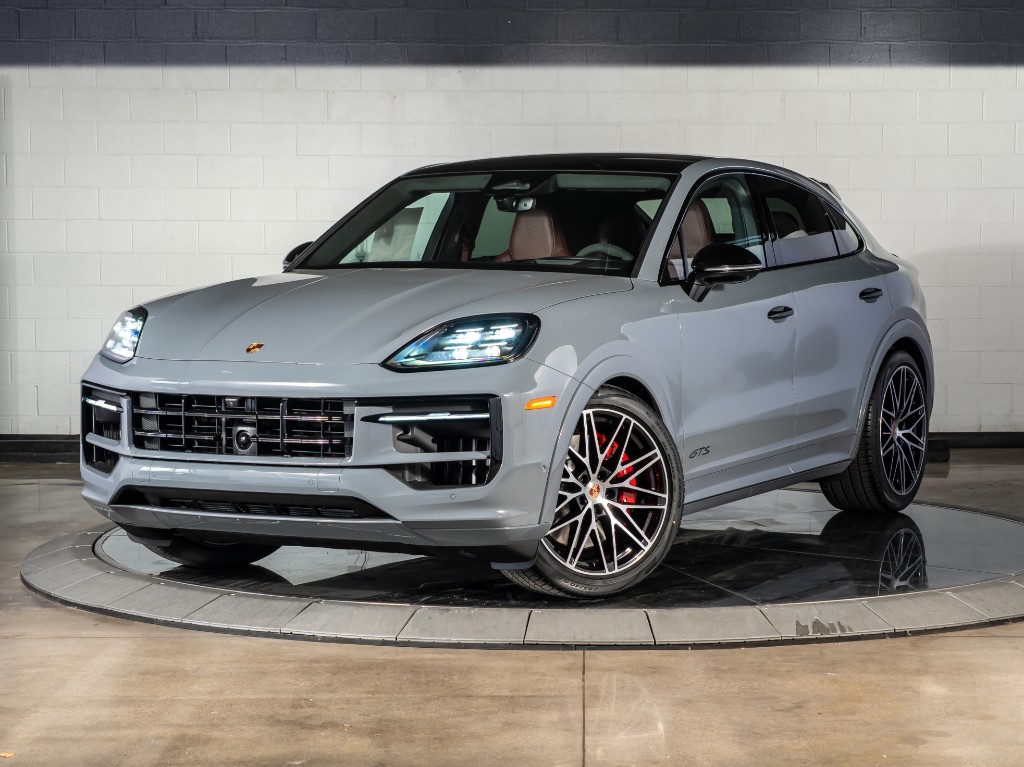 2026 Porsche Cayenne Coupe GTS