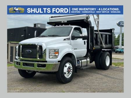 2026 Ford F-750SD Base