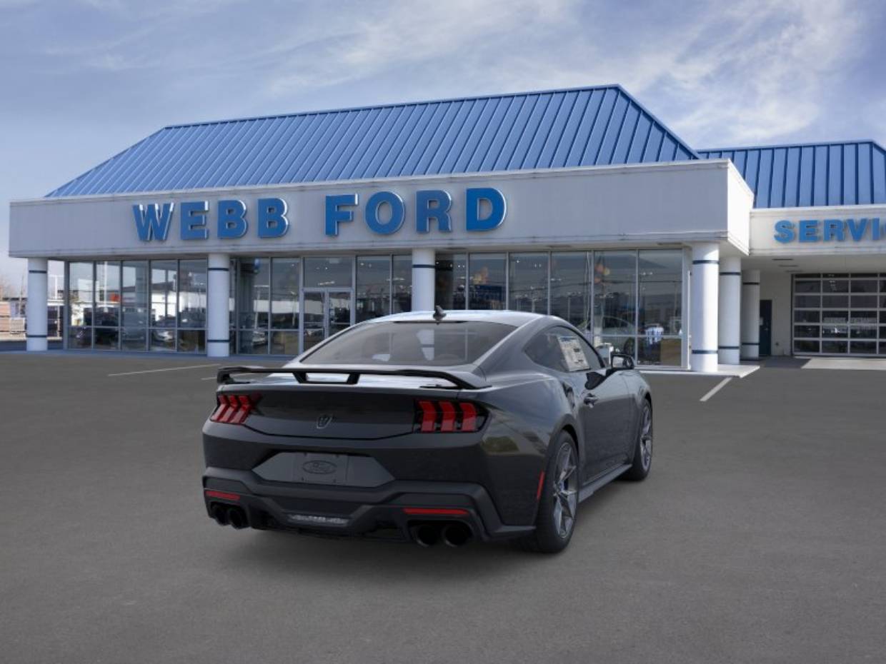 2025 Ford Mustang Dark Horse - Photo 8