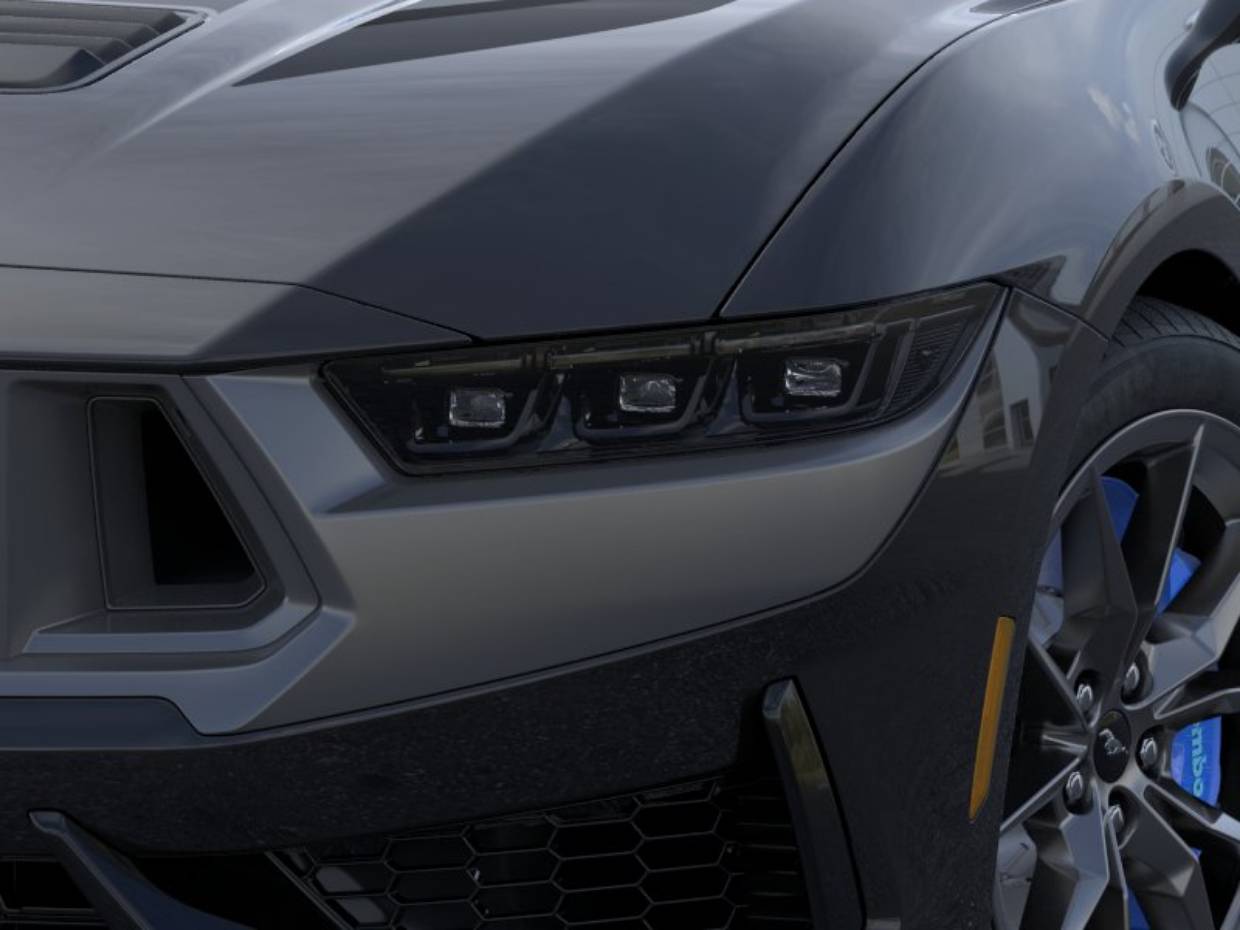 2025 Ford Mustang Dark Horse - Photo 18