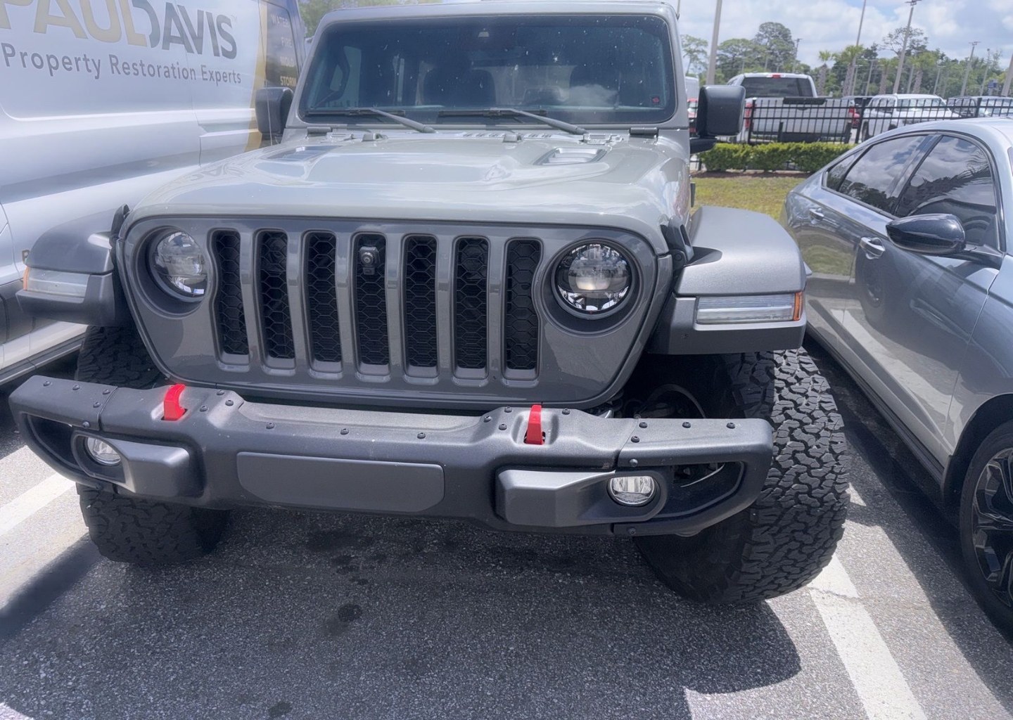 2023 Jeep Wrangler Rubicon's photo