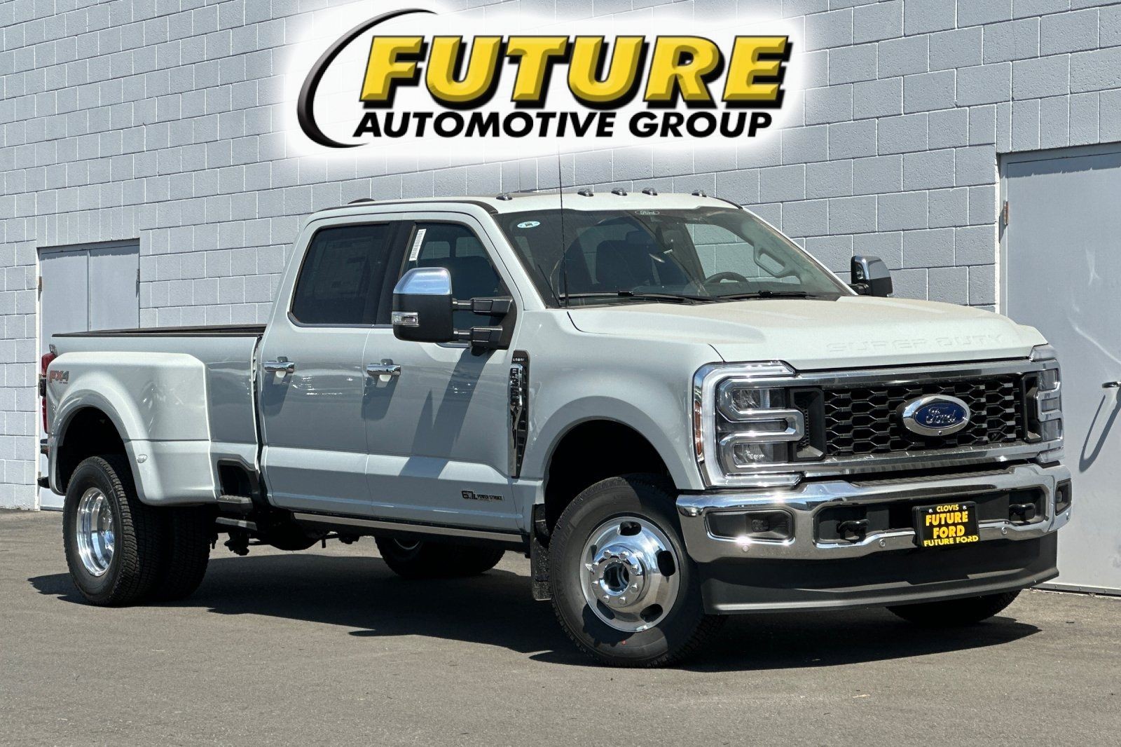 2026 Ford F-350 Lariat 4x4 Crew Cab 8' Box DRW's photo