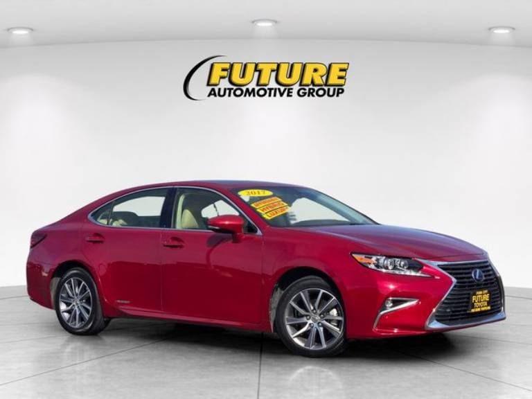 2017 Lexus ES 300H