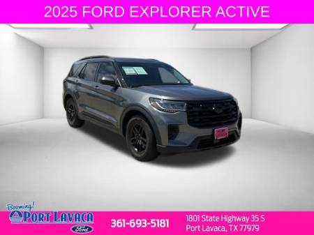 2025 Ford Explorer Active