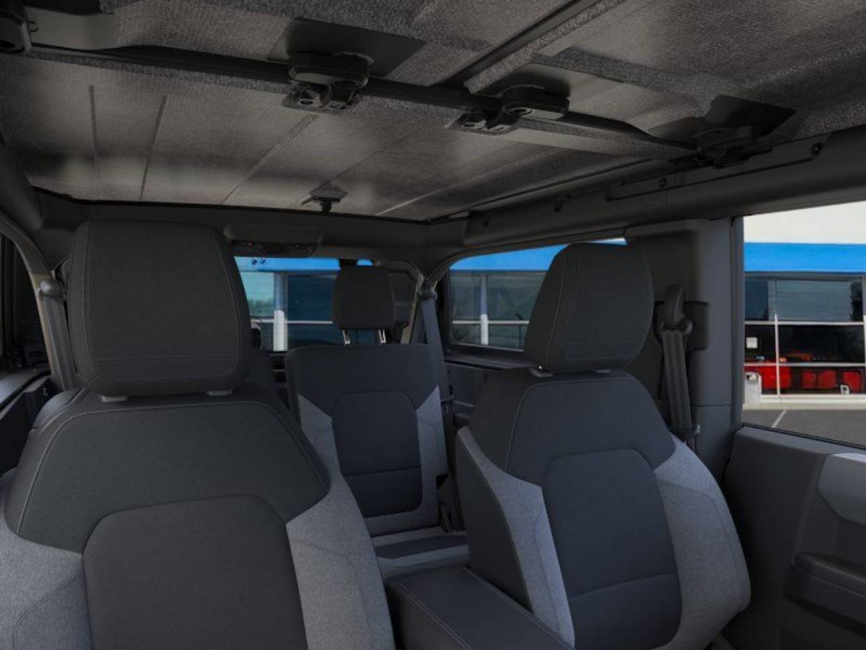 2025 Ford Bronco 2-Door Base - Photo 12