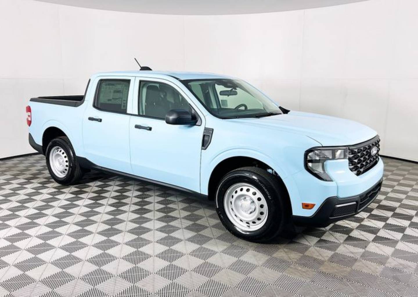 2026 Ford Maverick XL AWD's photo