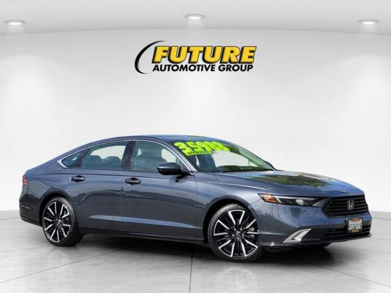 2025 Honda Accord Hybrid Touring