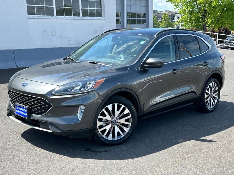 2020 Ford Escape Hybrid Titanium