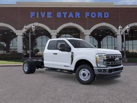 2026 Ford Super Duty F-350 DRW XL