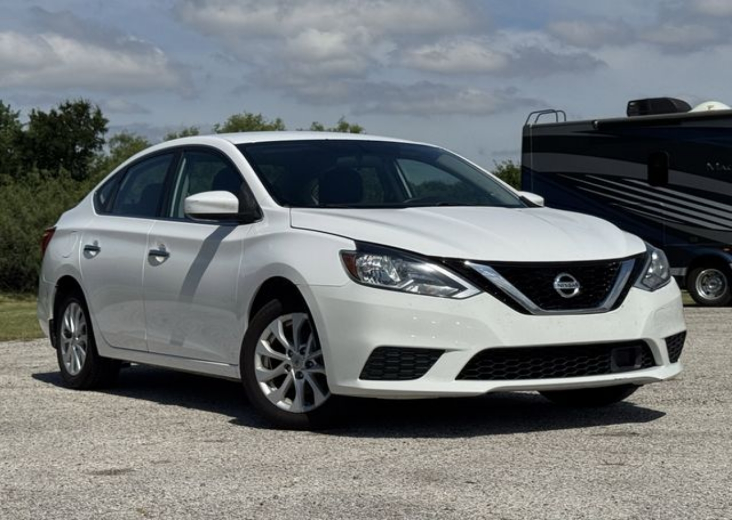 2018 Nissan Sentra SV CVT's photo