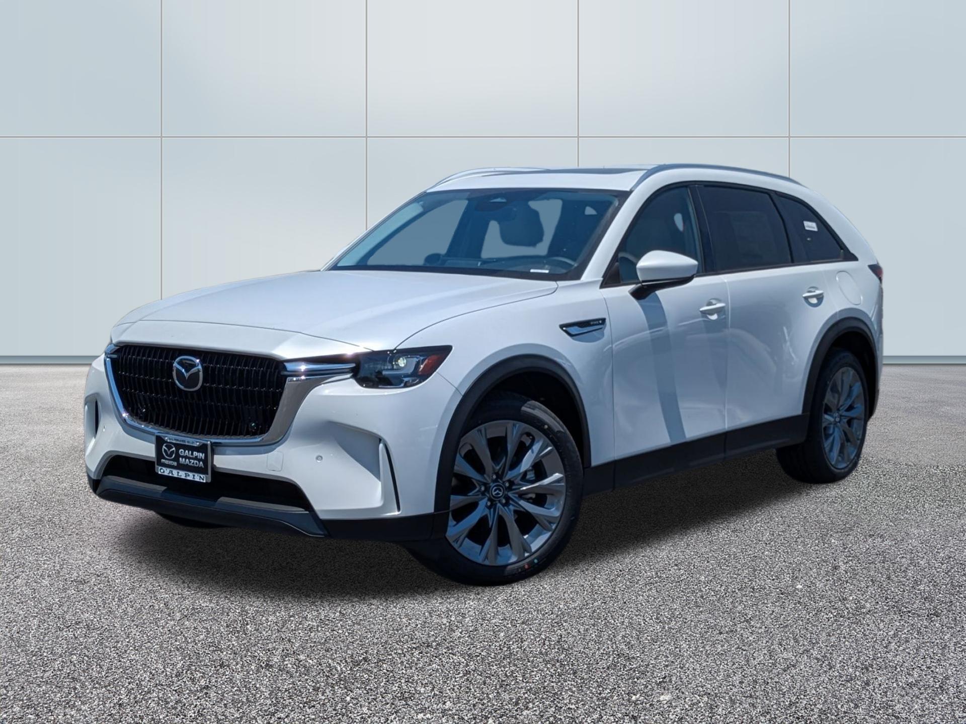 2026 Mazda CX-90 PHEV Preferred Package's photo