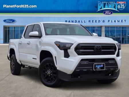 2025 Toyota Tacoma 2WD SR5
