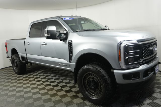 Used 2023 Ford F-350 Super Duty Lariat with VIN 1FT8W3BT7PED65511 for sale in Kansas City