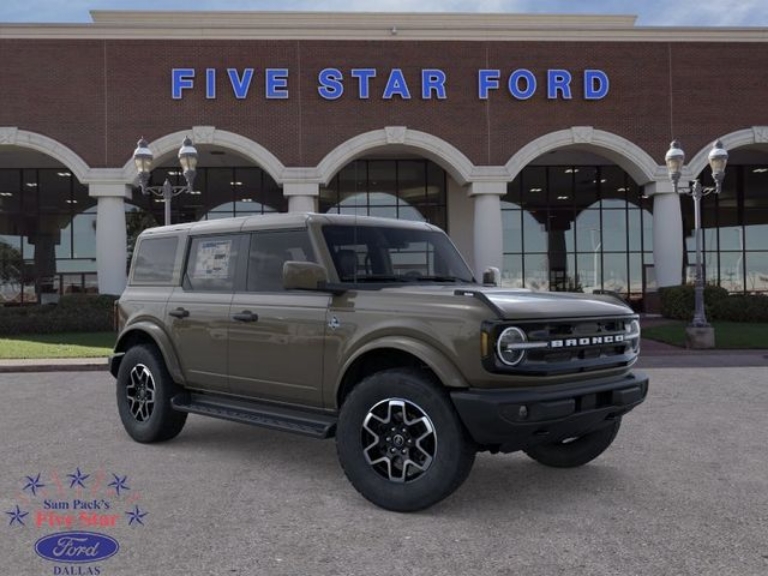 2026 Ford Bronco Outer Banks