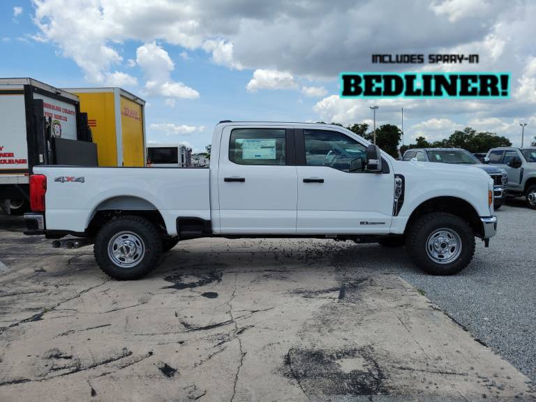 2026 Ford Super Duty F-350 SRW XL