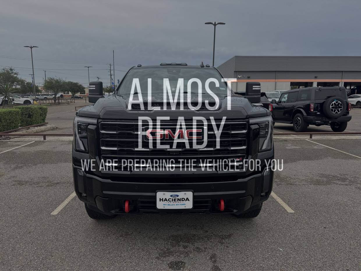 2024 GMC Sierra 4WD Crew Cab Standard Box AT4's photo