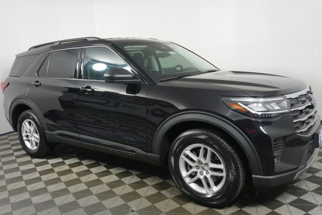 2026 Ford Explorer Active 4WD's photo