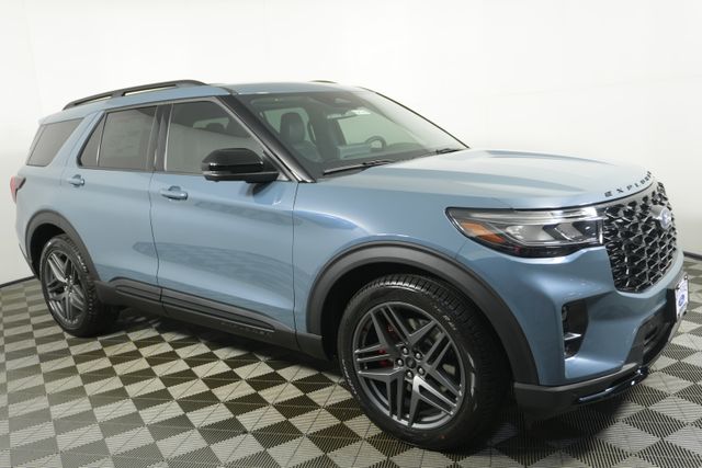 2026 Ford Explorer ST 4WD's photo