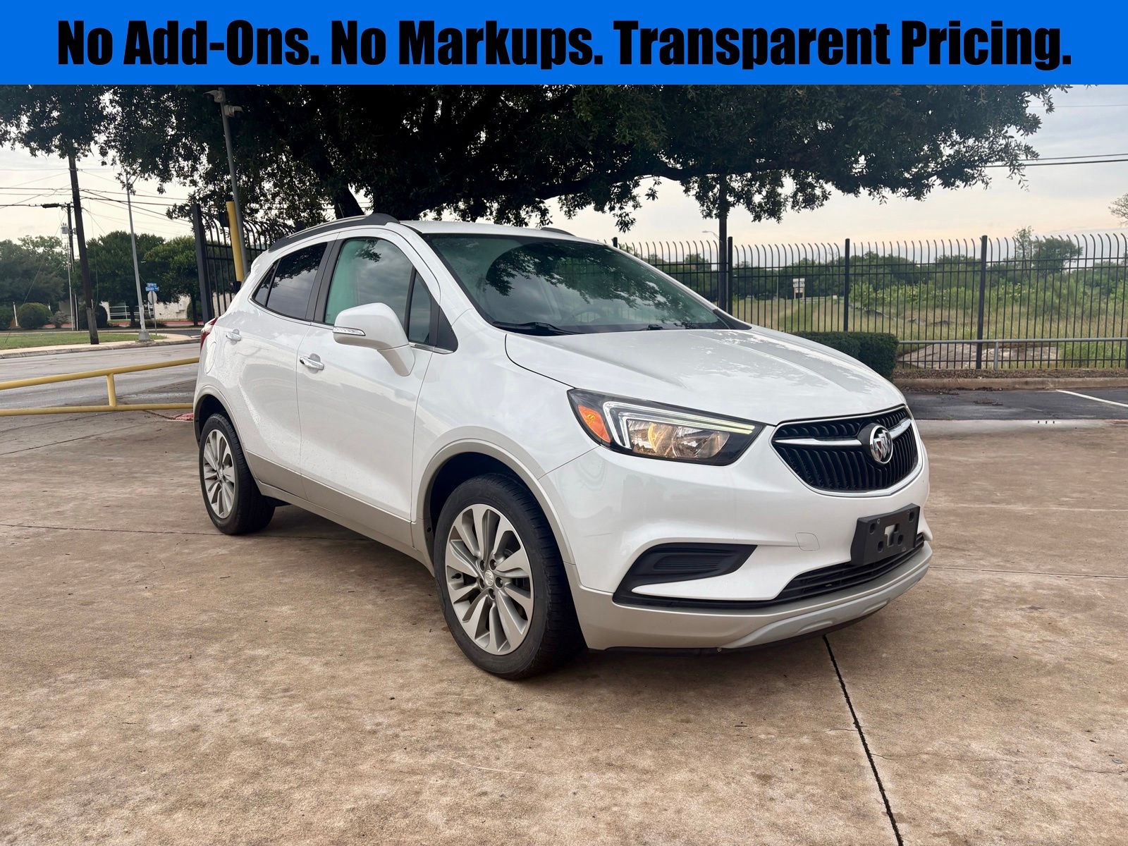 2017 Buick Encore Preferred's photo