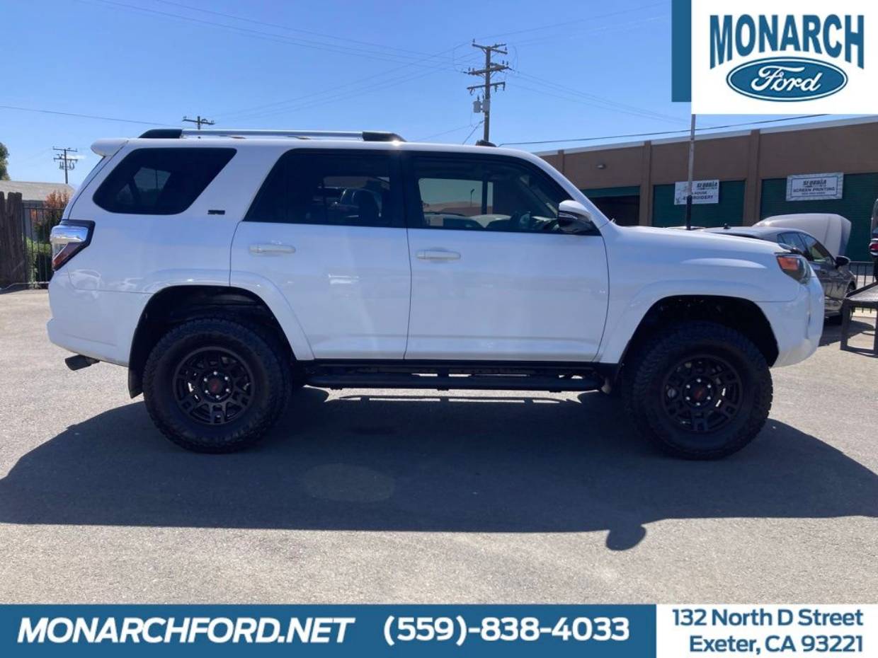 2020 Toyota 4Runner SR5 Premium 4WD V6's photo