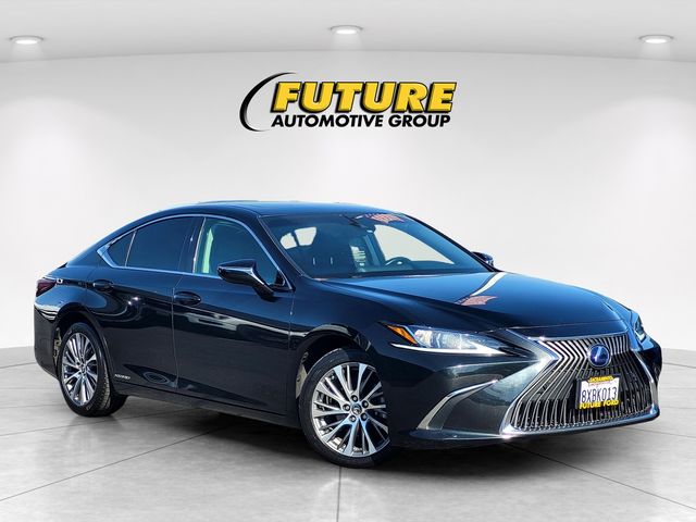 2021 Lexus ES 300H