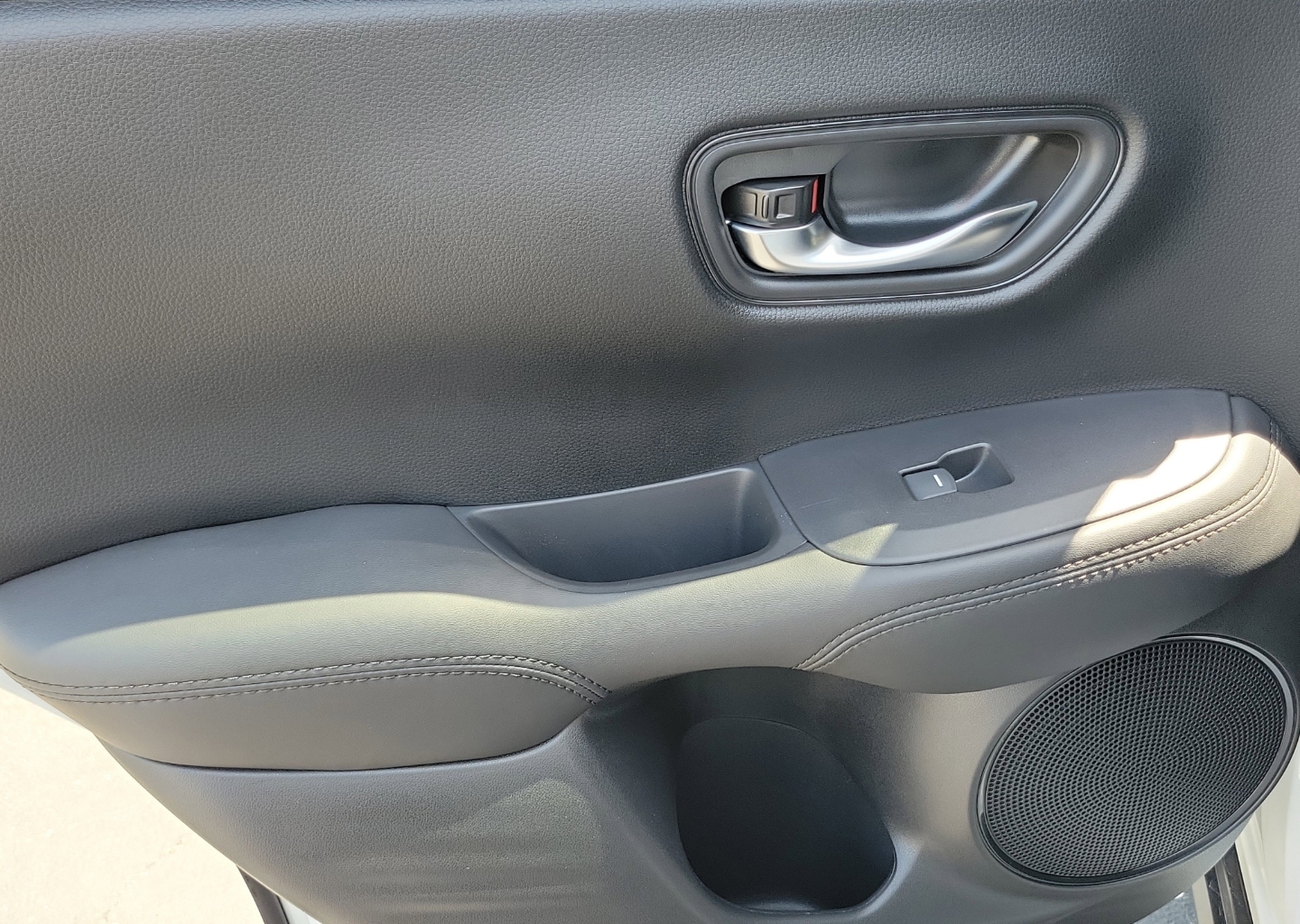 2026 Honda HR-V LX - Photo 14