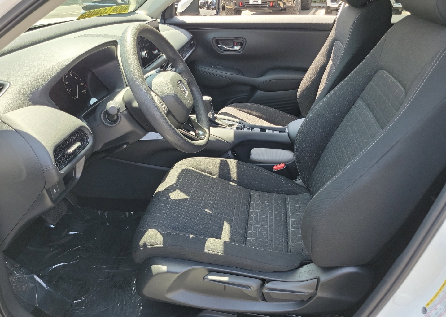 2026 Honda HR-V LX - Photo 16